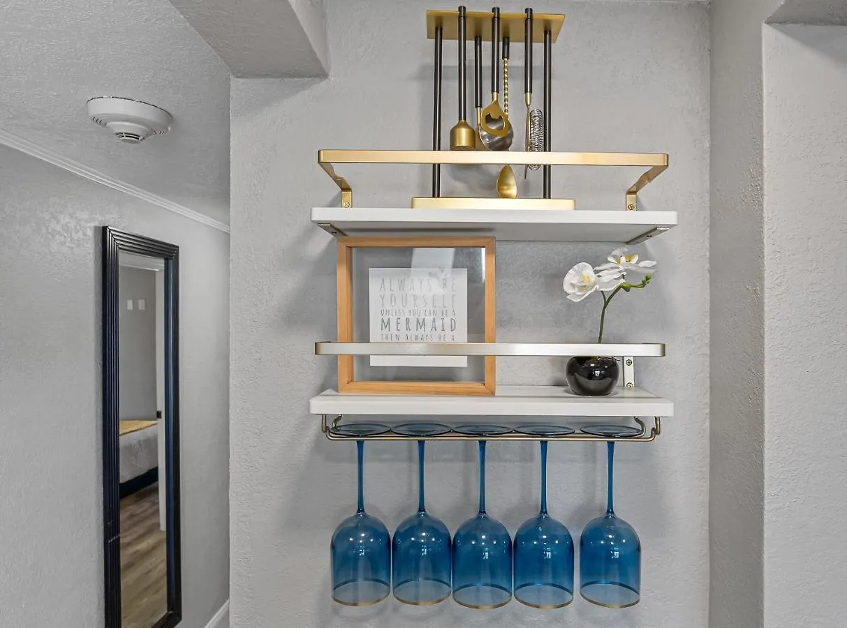 Holiday home Wake Up To The Ocean Breeze - Enjoy Amazing Views Villa Tampa United States