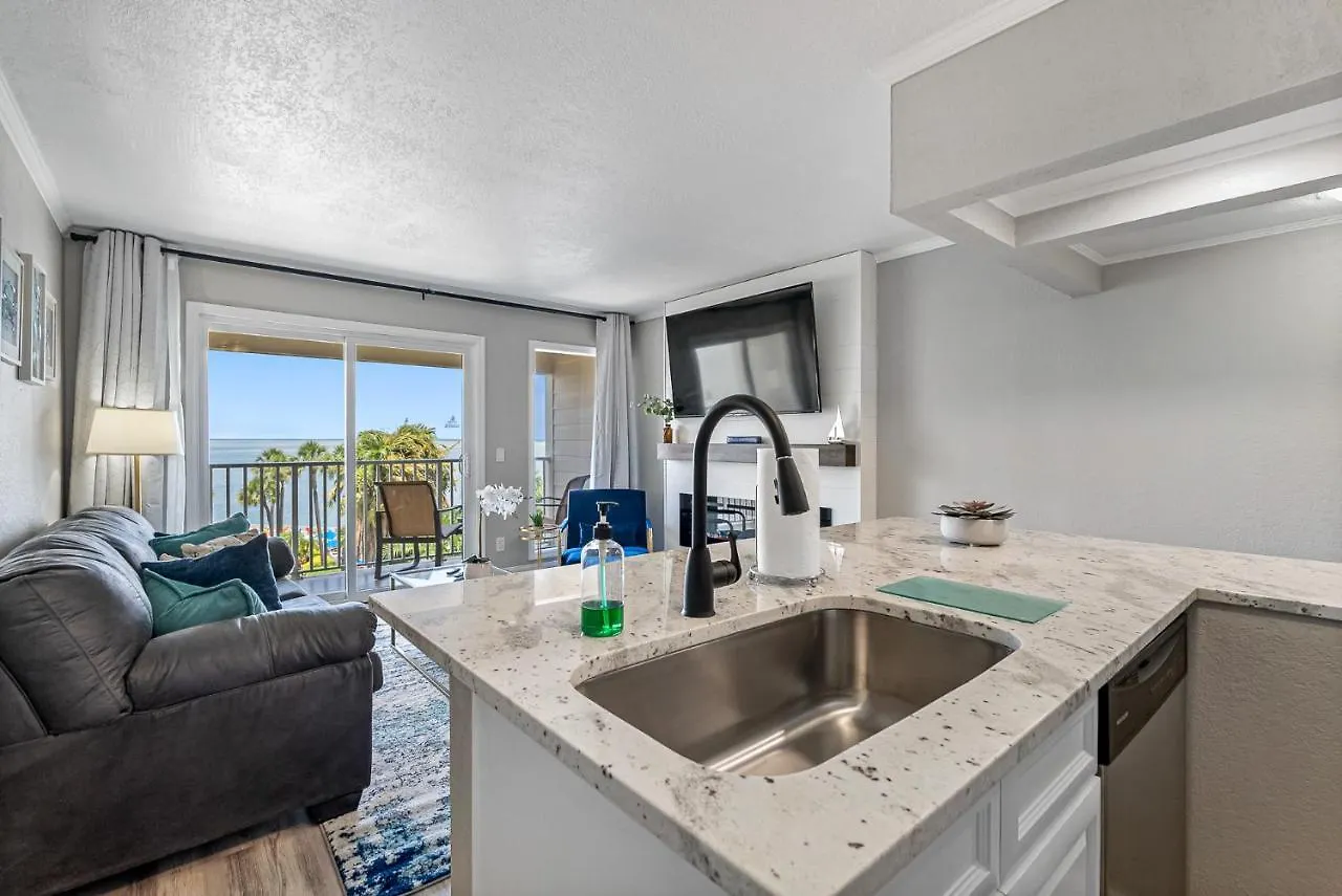 Wake Up To The Ocean Breeze - Enjoy Amazing Views Villa Tampa United States