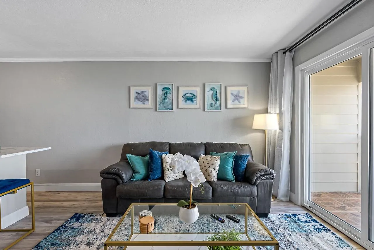 Holiday home Wake Up To The Ocean Breeze - Enjoy Amazing Views Villa Tampa United States