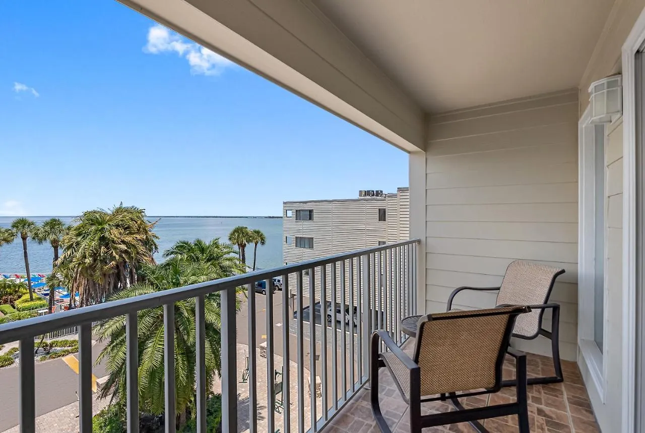 Holiday home Wake Up To The Ocean Breeze - Enjoy Amazing Views Villa Tampa